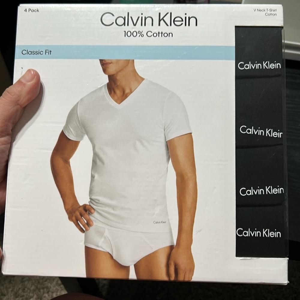 Nwt Calvin Klein undershirts 4pk
